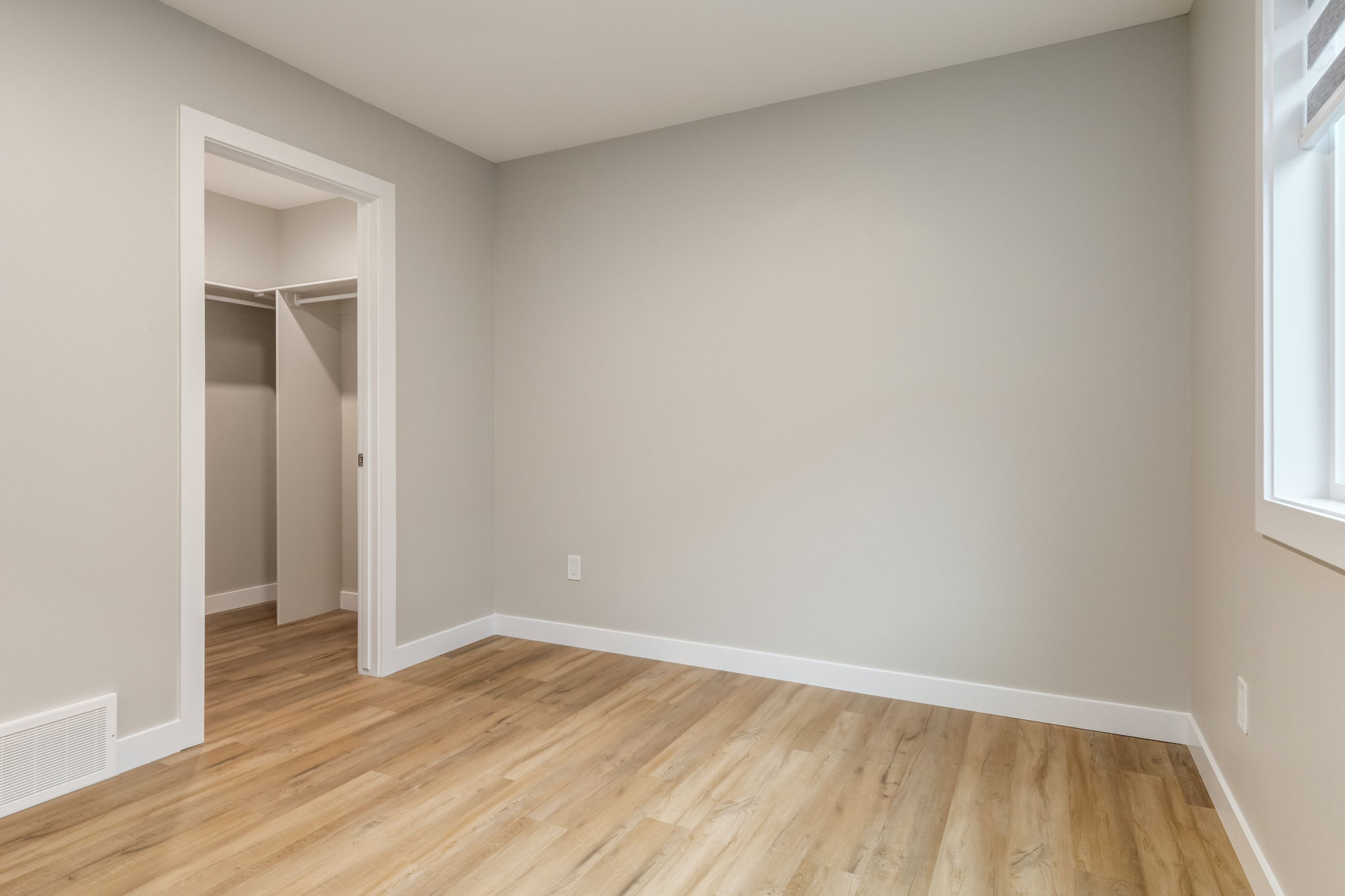 9823 154 Street - 1