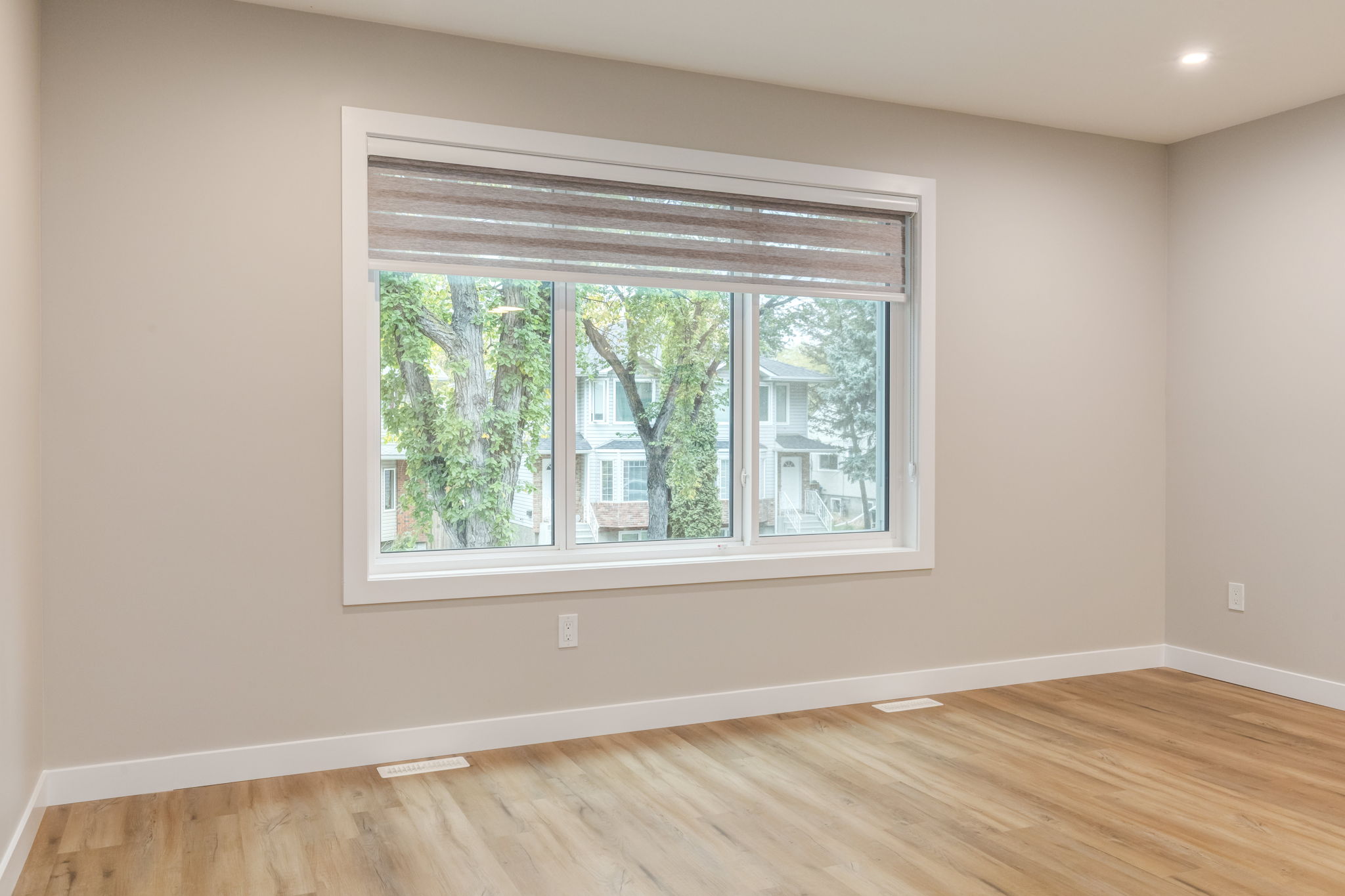 9823 154 Street - 2B